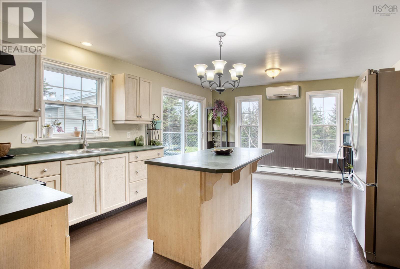 35 Sable Road, Ketch Harbour, Nova Scotia  B3V 1K8 - Photo 17 - 202405842