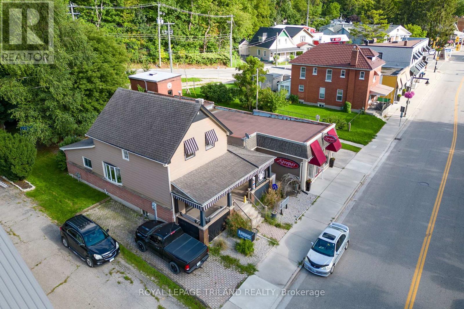 227 COLBORNE STREET, Central Elgin, Ontario