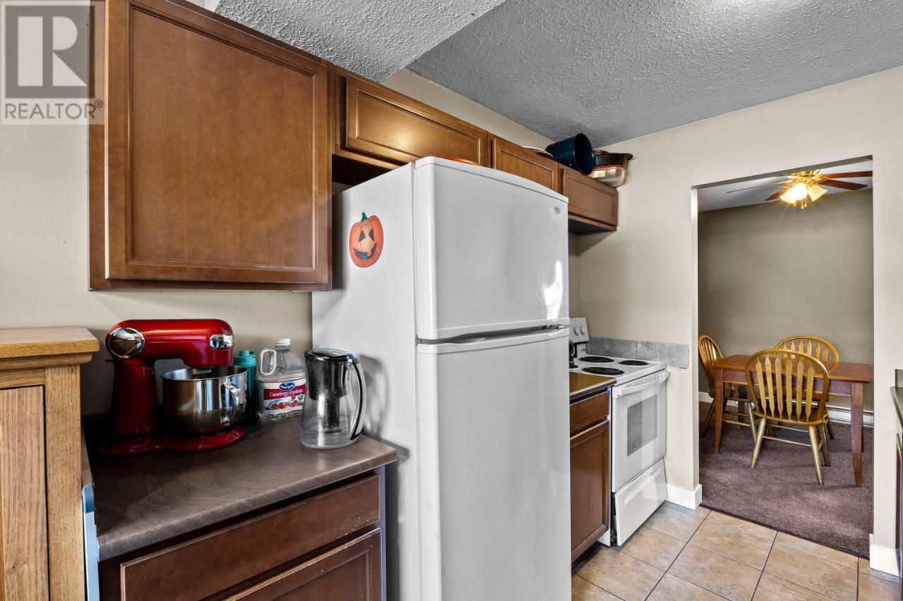 36-700 Collingwood Drive, Kamloops, British Columbia  V2B 6B9 - Photo 5 - 177518