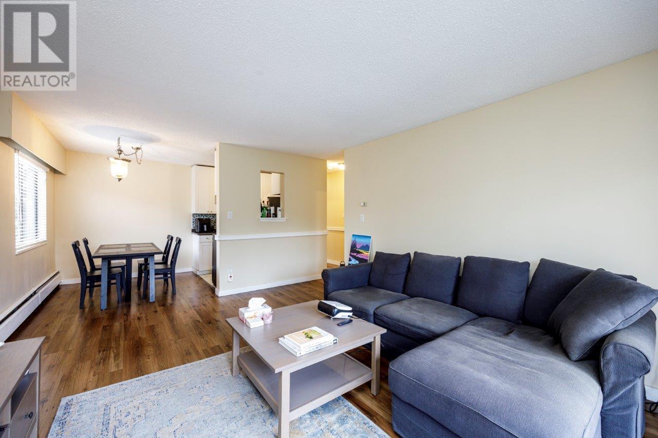 311 211 W 3rd Street, North Vancouver, British Columbia  V7M 1E9 - Photo 4 - R2864650
