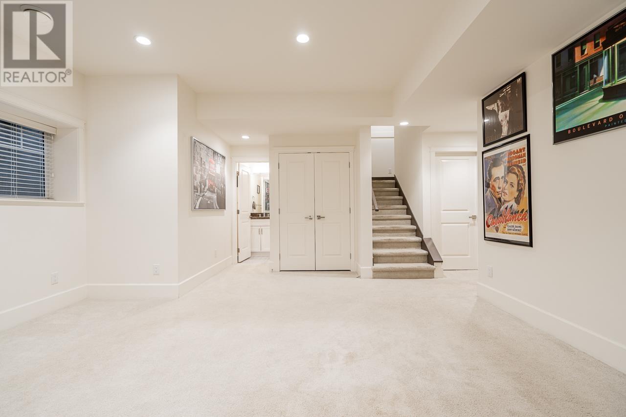 353 E 12th Street, North Vancouver, British Columbia  V7L 2K1 - Photo 24 - R2864786