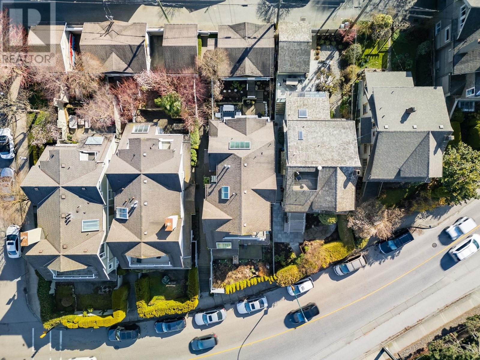 2616 Point Grey Road, Vancouver, British Columbia  V6K 1A5 - Photo 2 - R2864801
