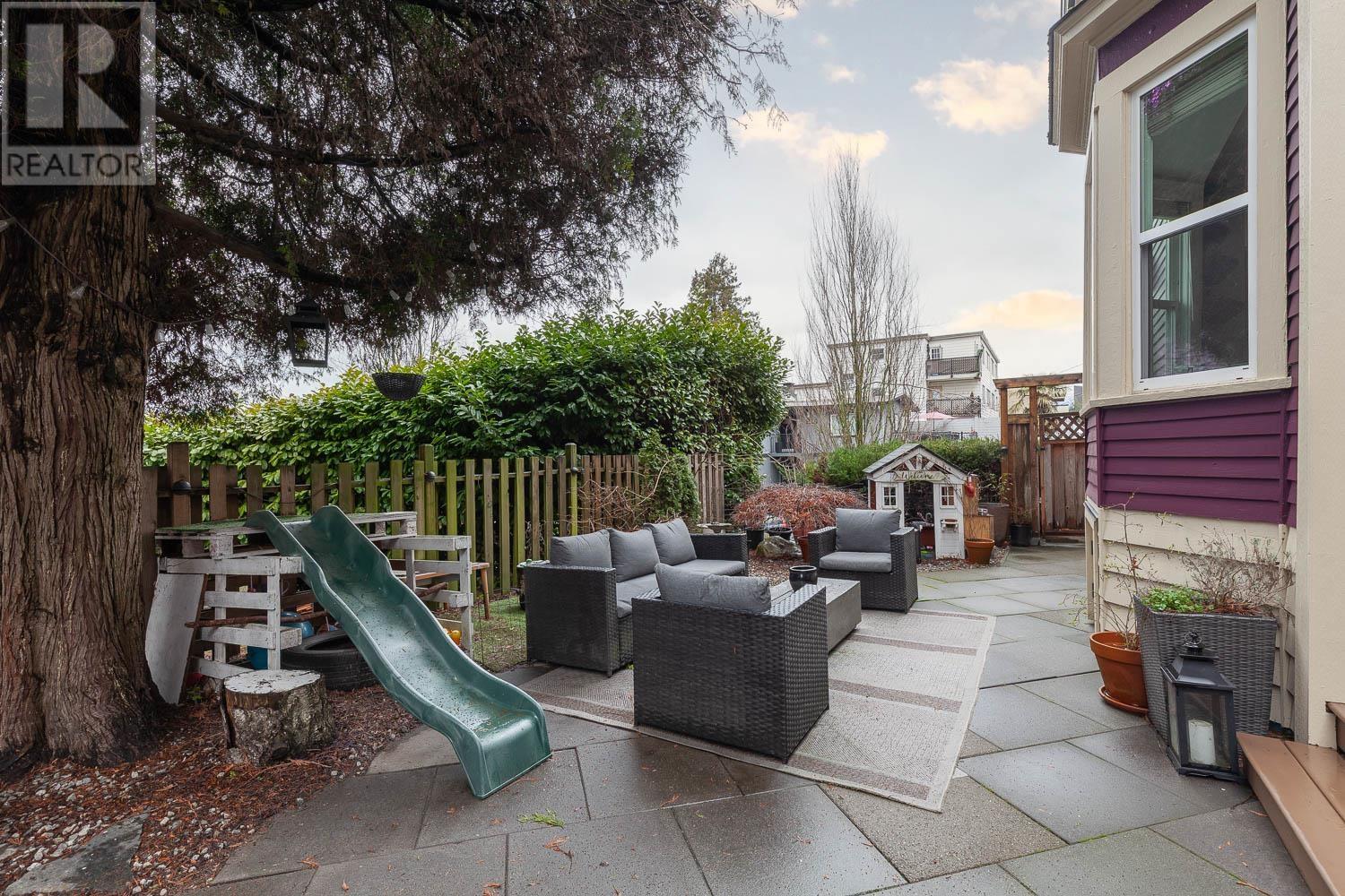 2226 Mcgill Street, Vancouver, British Columbia  V5L 1C4 - Photo 29 - R2864634