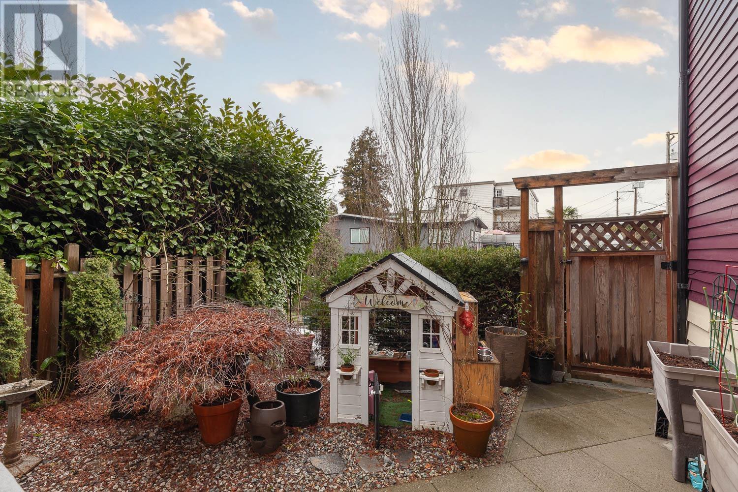 2226 Mcgill Street, Vancouver, British Columbia  V5L 1C4 - Photo 32 - R2864634