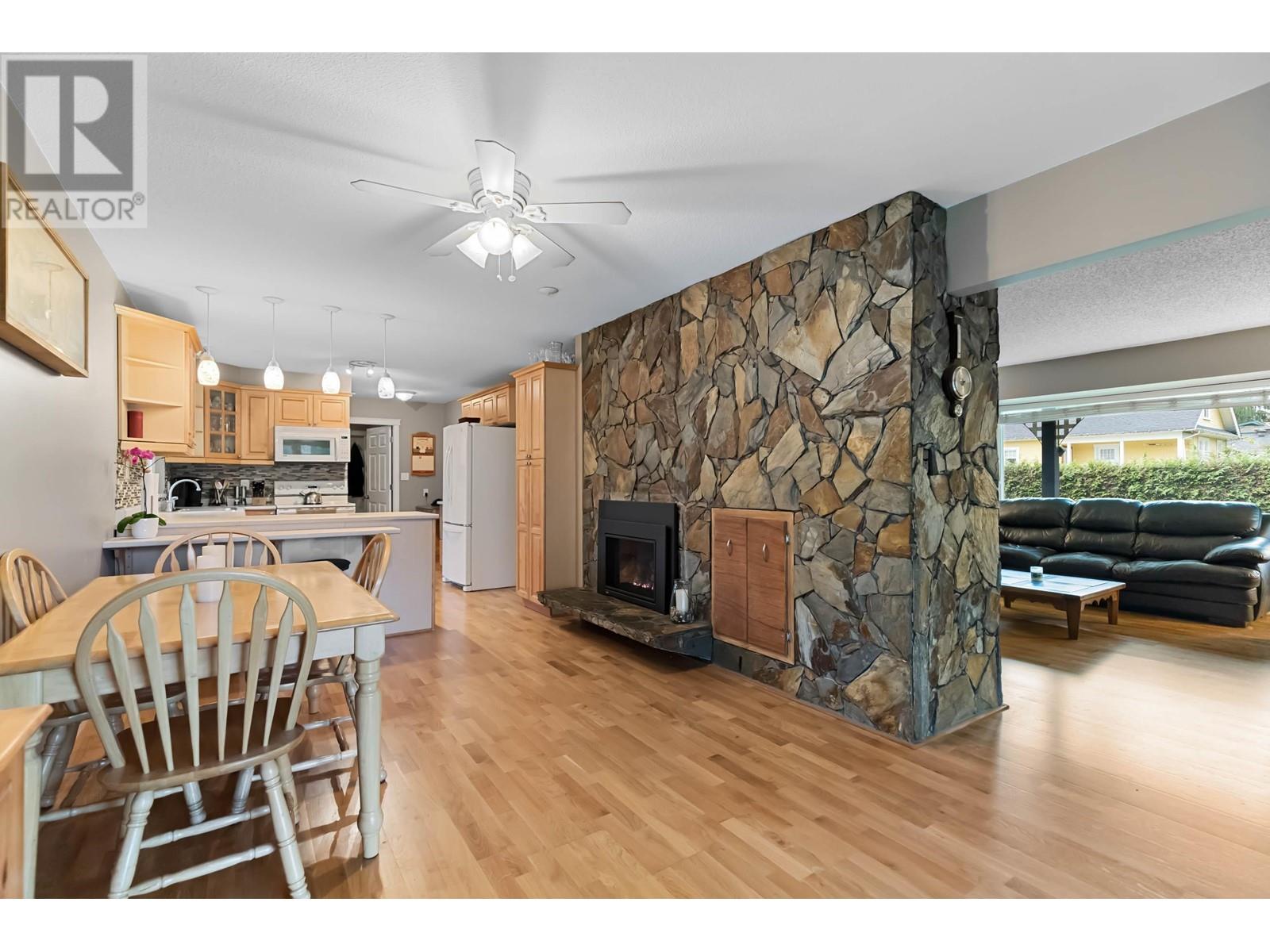 21621 123 Avenue, Maple Ridge, British Columbia  V2X 4C4 - Photo 10 - R2864652