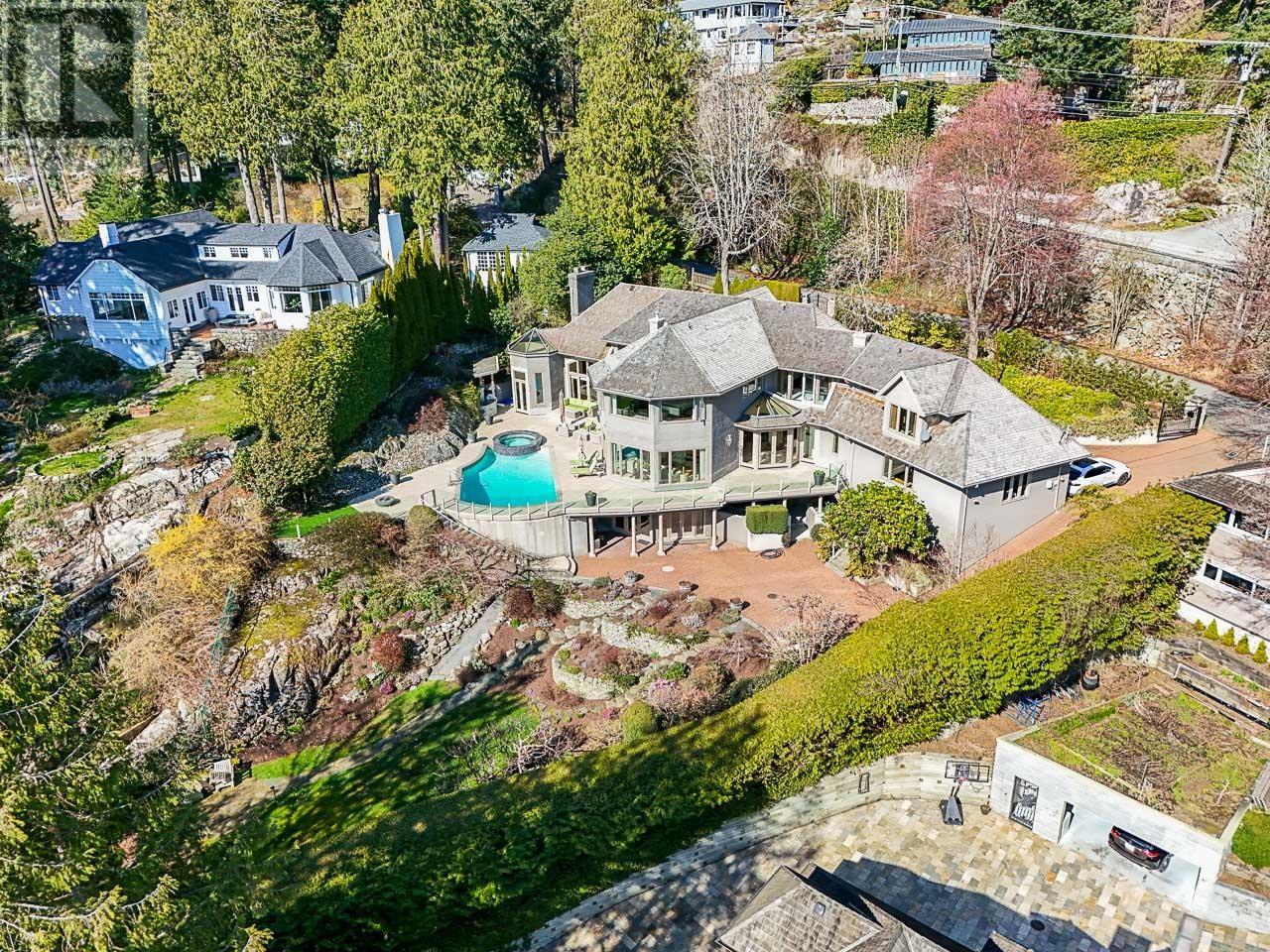 4660 S Piccadilly, West Vancouver, British Columbia  V7V 3E8 - Photo 33 - R2864668