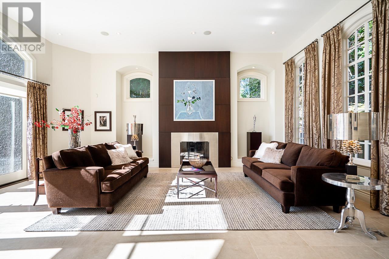 4660 S Piccadilly, West Vancouver, British Columbia  V7V 3E8 - Photo 6 - R2864668