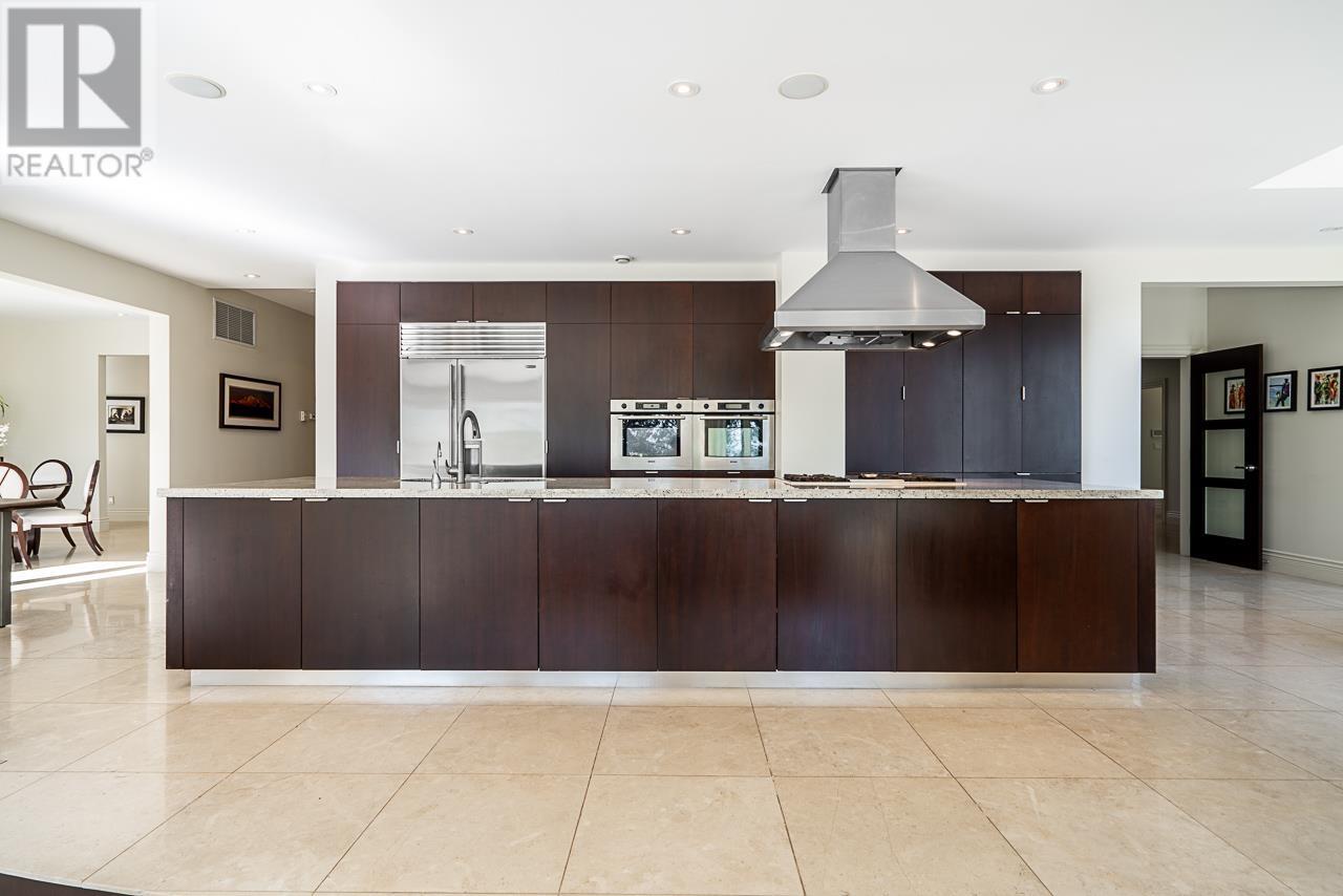 4660 S Piccadilly, West Vancouver, British Columbia  V7V 3E8 - Photo 9 - R2864668