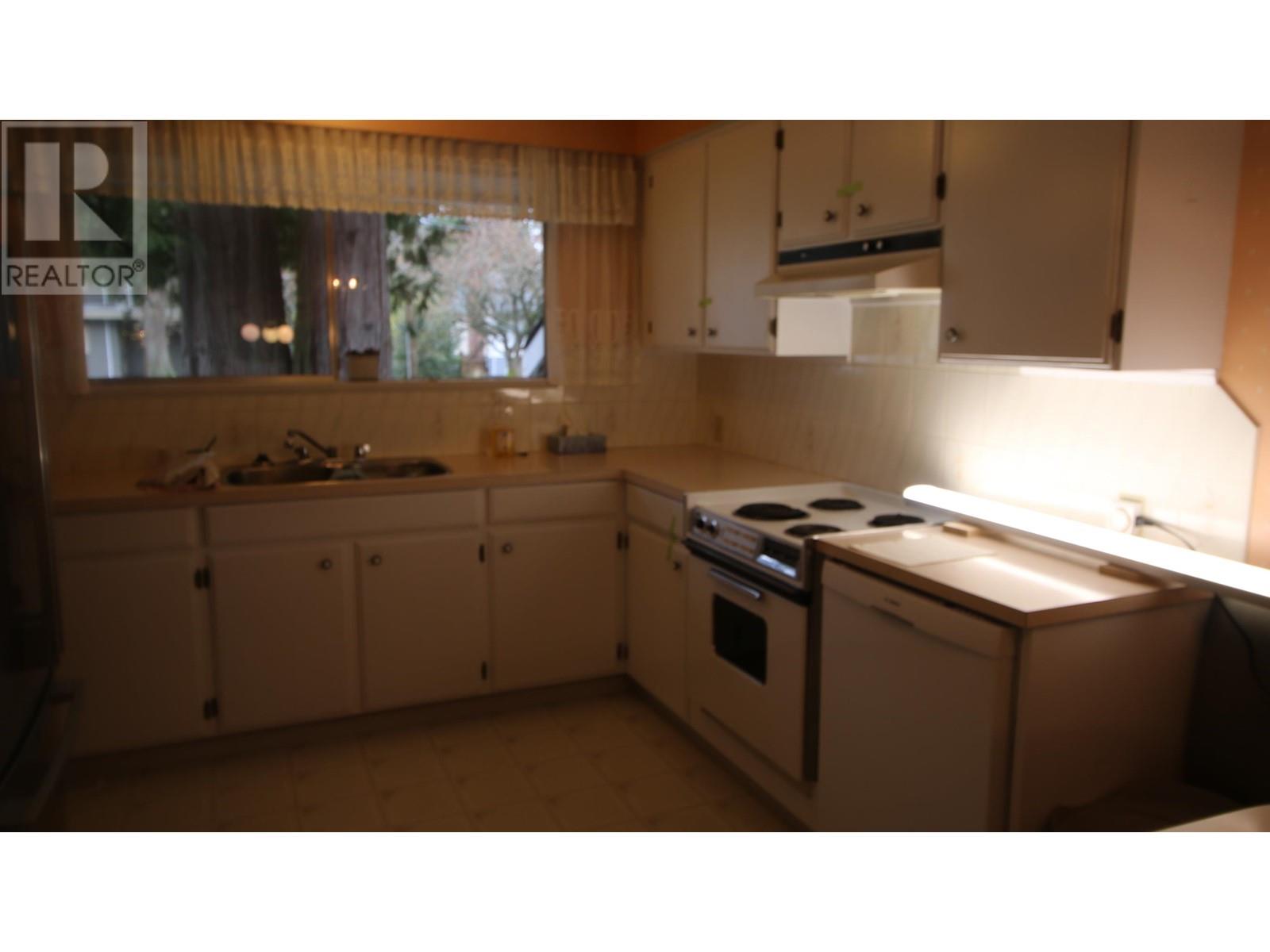 4861 5 Avenue, Delta, British Columbia  V4M 1J5 - Photo 9 - R2864723