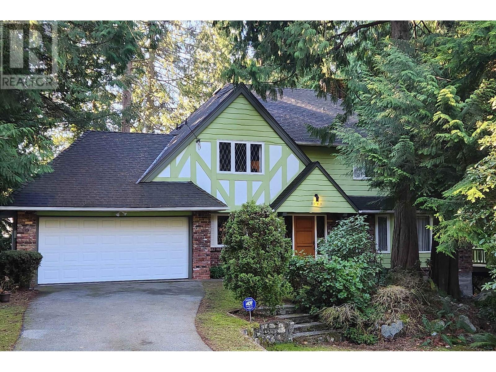 3940 Westridge Avenue, West Vancouver, British Columbia  V7V 3H7 - Photo 1 - R2864729