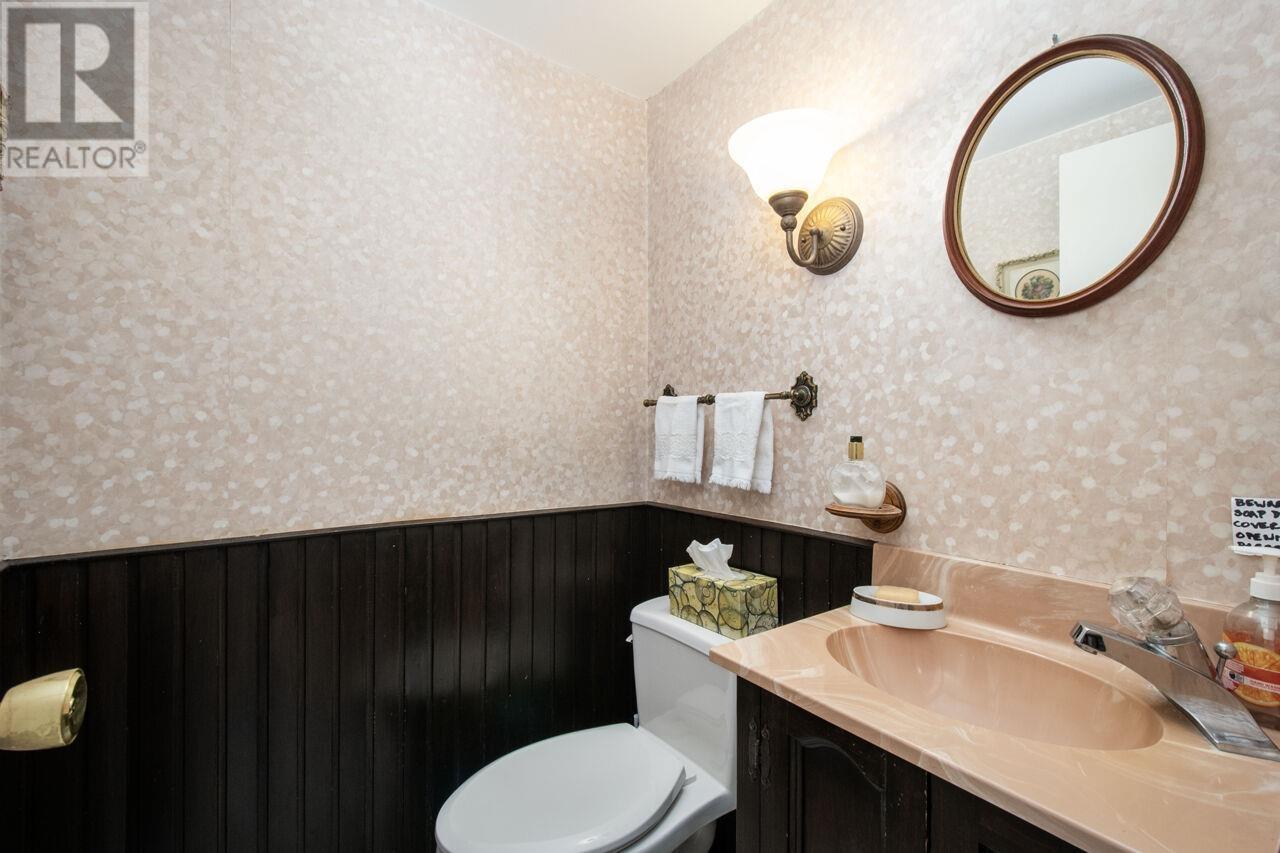 3940 Westridge Avenue, West Vancouver, British Columbia  V7V 3H7 - Photo 13 - R2864729