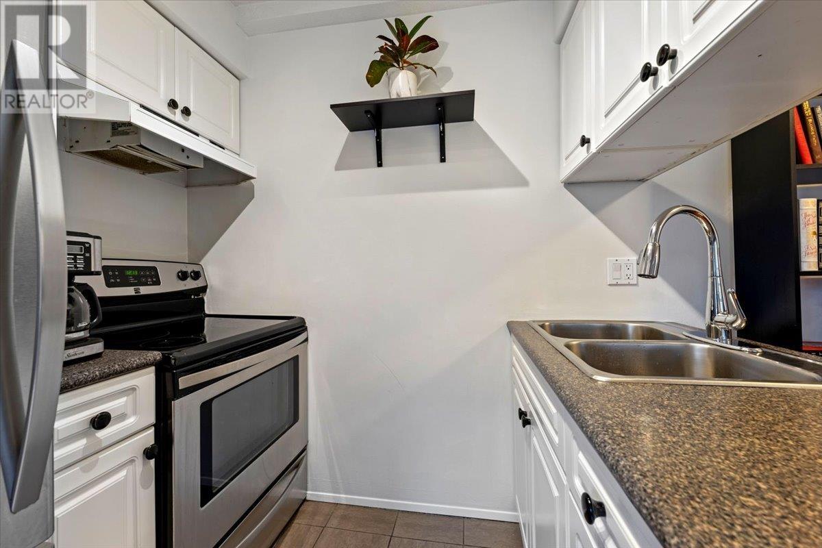 303 29 Templeton Drive, Vancouver, British Columbia  V5L 4M9 - Photo 15 - R2864856