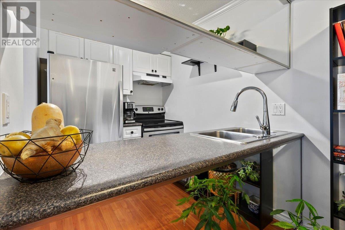 303 29 Templeton Drive, Vancouver, British Columbia  V5L 4M9 - Photo 18 - R2864856