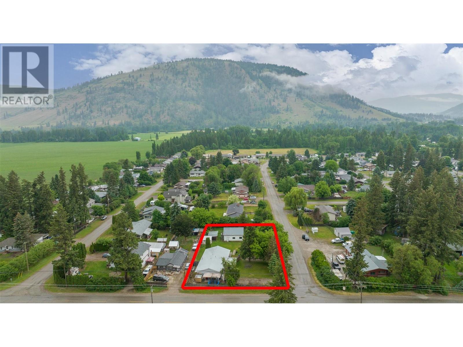 702 - 704 & Franklyn Road, Lumby Valley, Lumby 