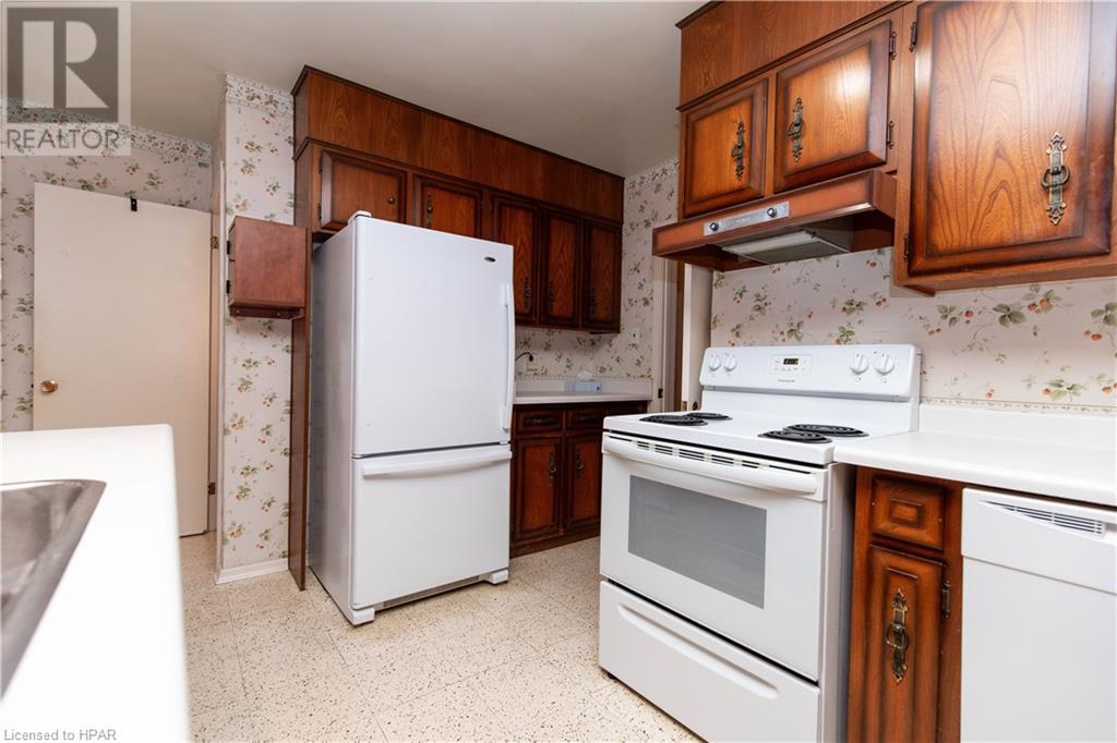 158 Devon Street, Stratford, Ontario  N5A 2Z3 - Photo 10 - 40564306