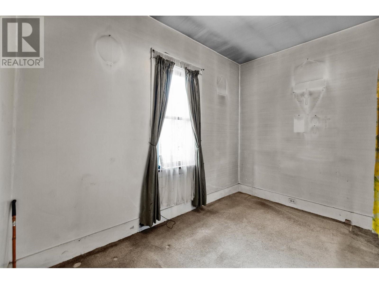 753 E King Edward Avenue, Vancouver, British Columbia  V5V 2E3 - Photo 11 - R2864831