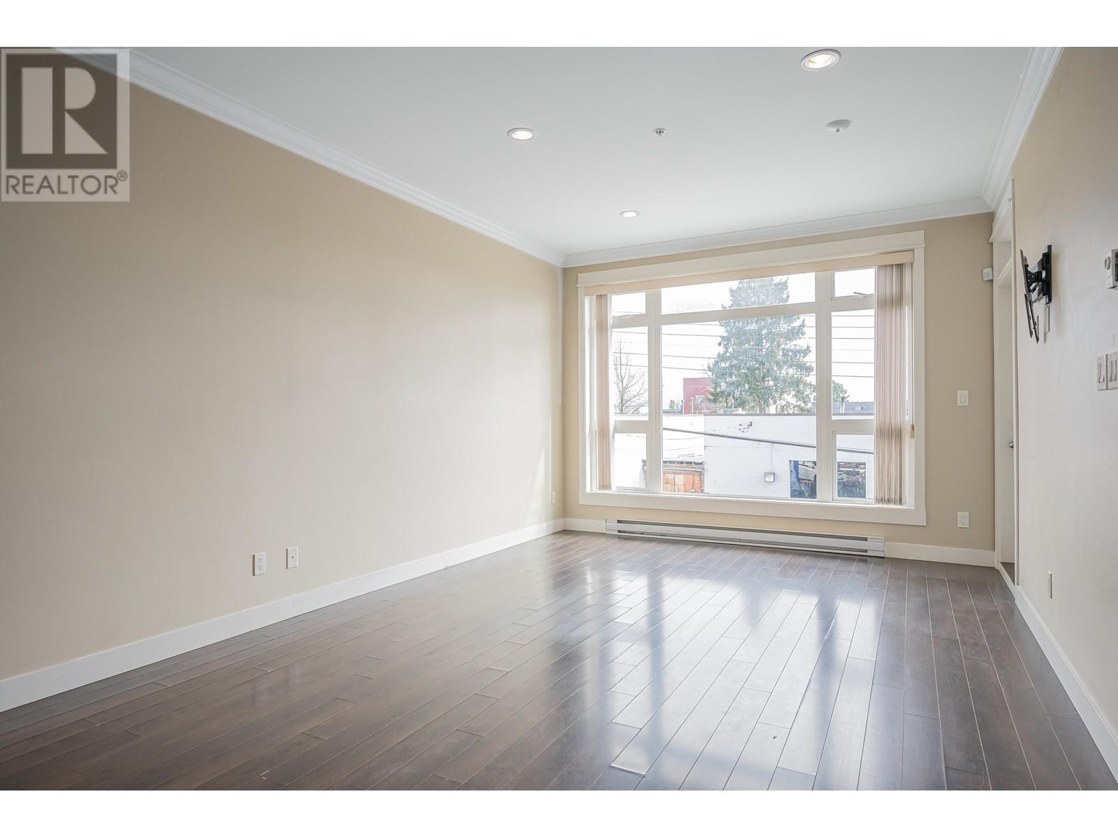 211 6888 Royal Oak Avenue, Burnaby, British Columbia  V5J 4J2 - Photo 10 - R2864793