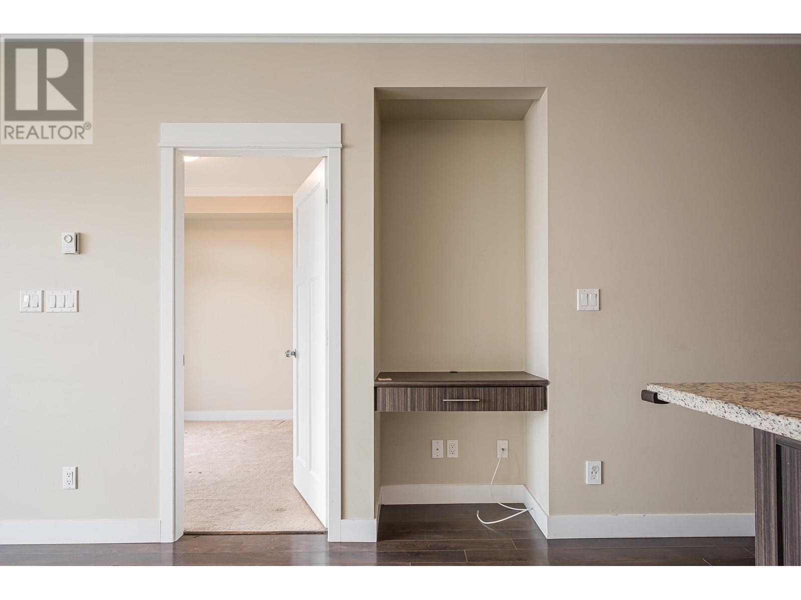 211 6888 Royal Oak Avenue, Burnaby, British Columbia  V5J 4J2 - Photo 20 - R2864793