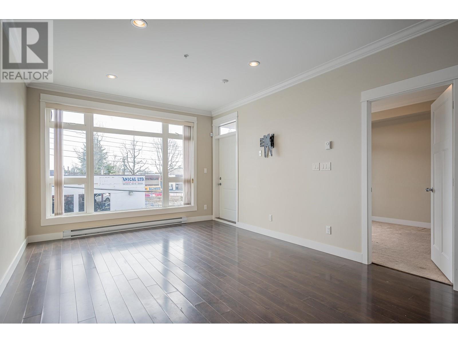 211 6888 Royal Oak Avenue, Burnaby, British Columbia  V5J 4J2 - Photo 12 - R2864793