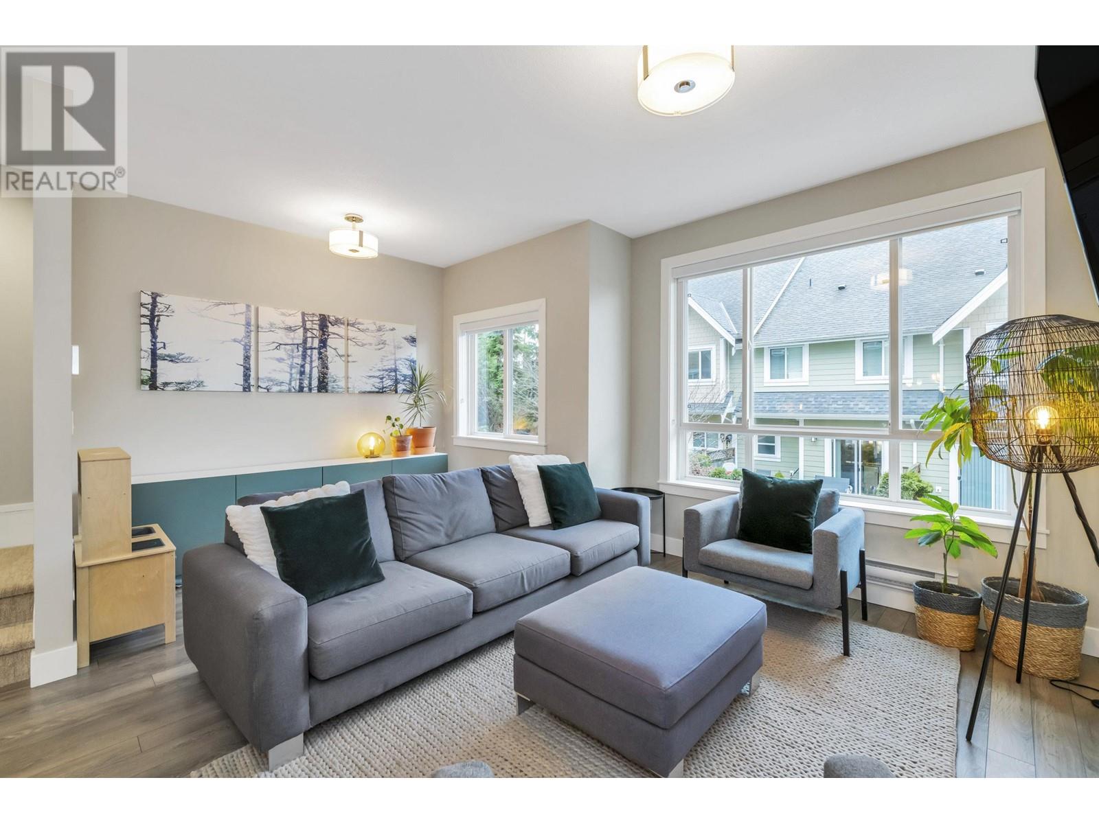 104 1405 Dayton Street, Coquitlam, British Columbia  V3E 0L4 - Photo 2 - R2864747