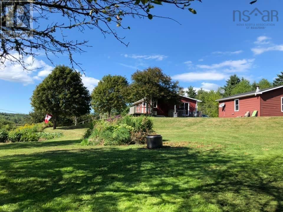 1812 Highway 7, North Lochaber, Nova Scotia  B2G 2L3 - Photo 10 - 202404112