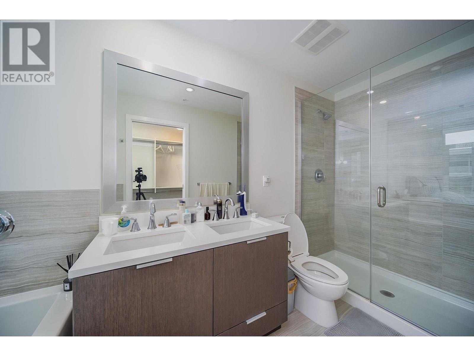 716 8688 Hazelbridge Way, Richmond, British Columbia  V6X 0R6 - Photo 11 - R2864841