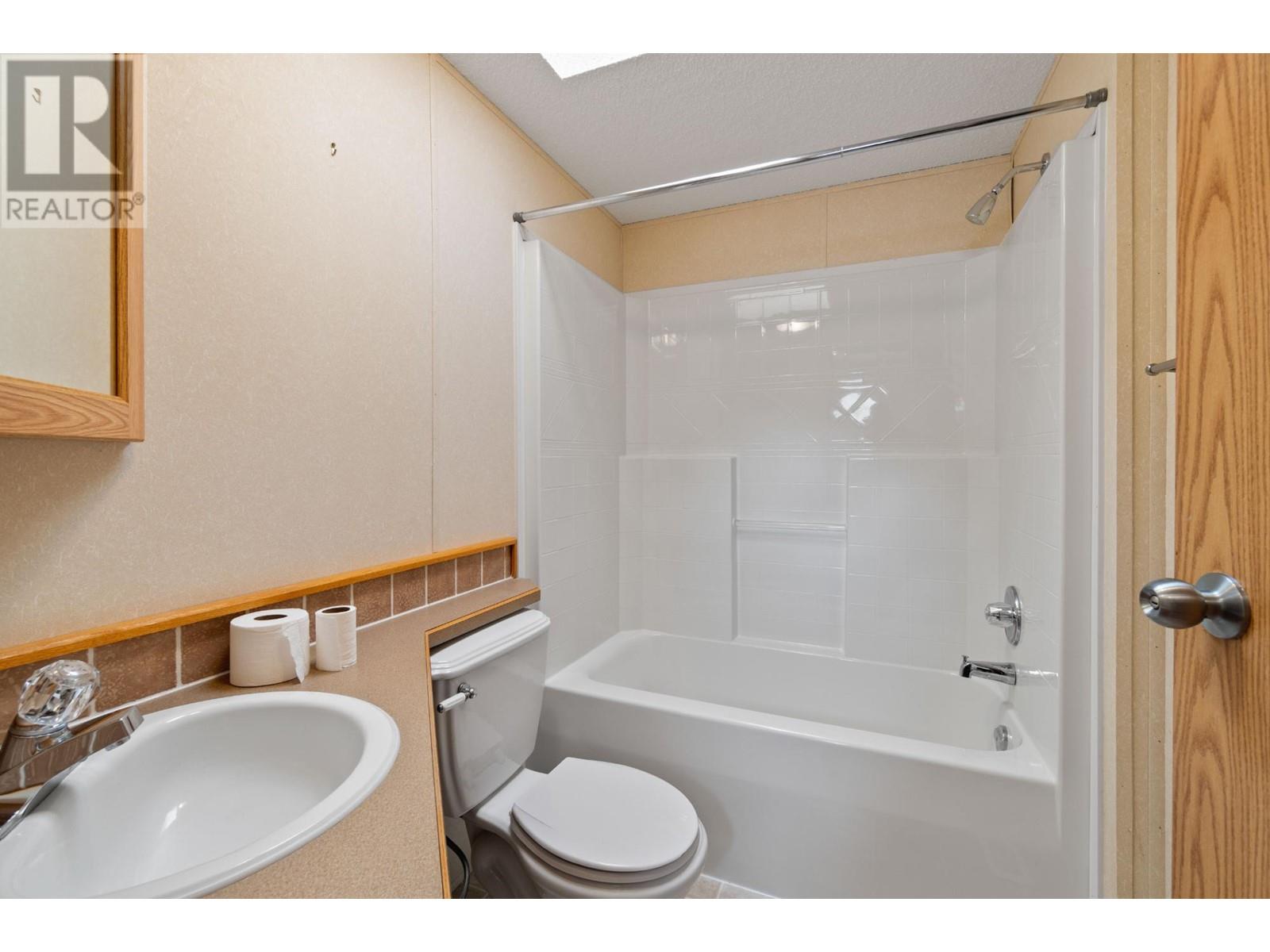 2-1250 Hillside Ave, Chase, British Columbia  V0E 1M0 - Photo 16 - 177524