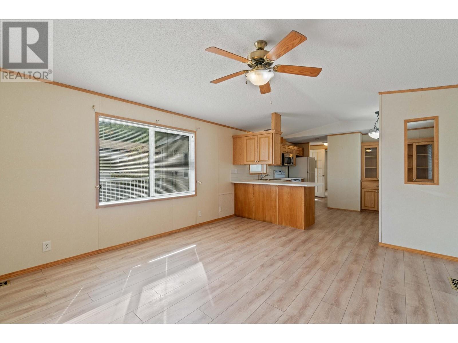 2-1250 Hillside Ave, Chase, British Columbia  V0E 1M0 - Photo 5 - 177524