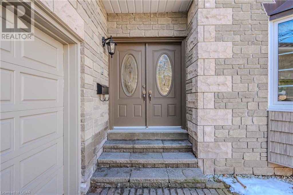 25 Manor Park Crescent Unit# 9, Guelph, Ontario  N1G 1A2 - Photo 3 - 40564397