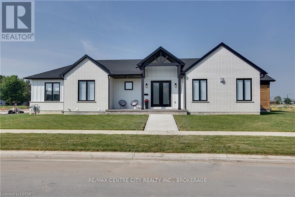 102 Harvest Lane, Dutton/dunwich, Ontario  N0L 1J0 - Photo 2 - X8191614