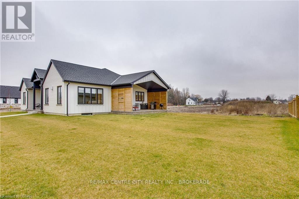102 Harvest Lane, Dutton/dunwich, Ontario  N0L 1J0 - Photo 32 - X8191614
