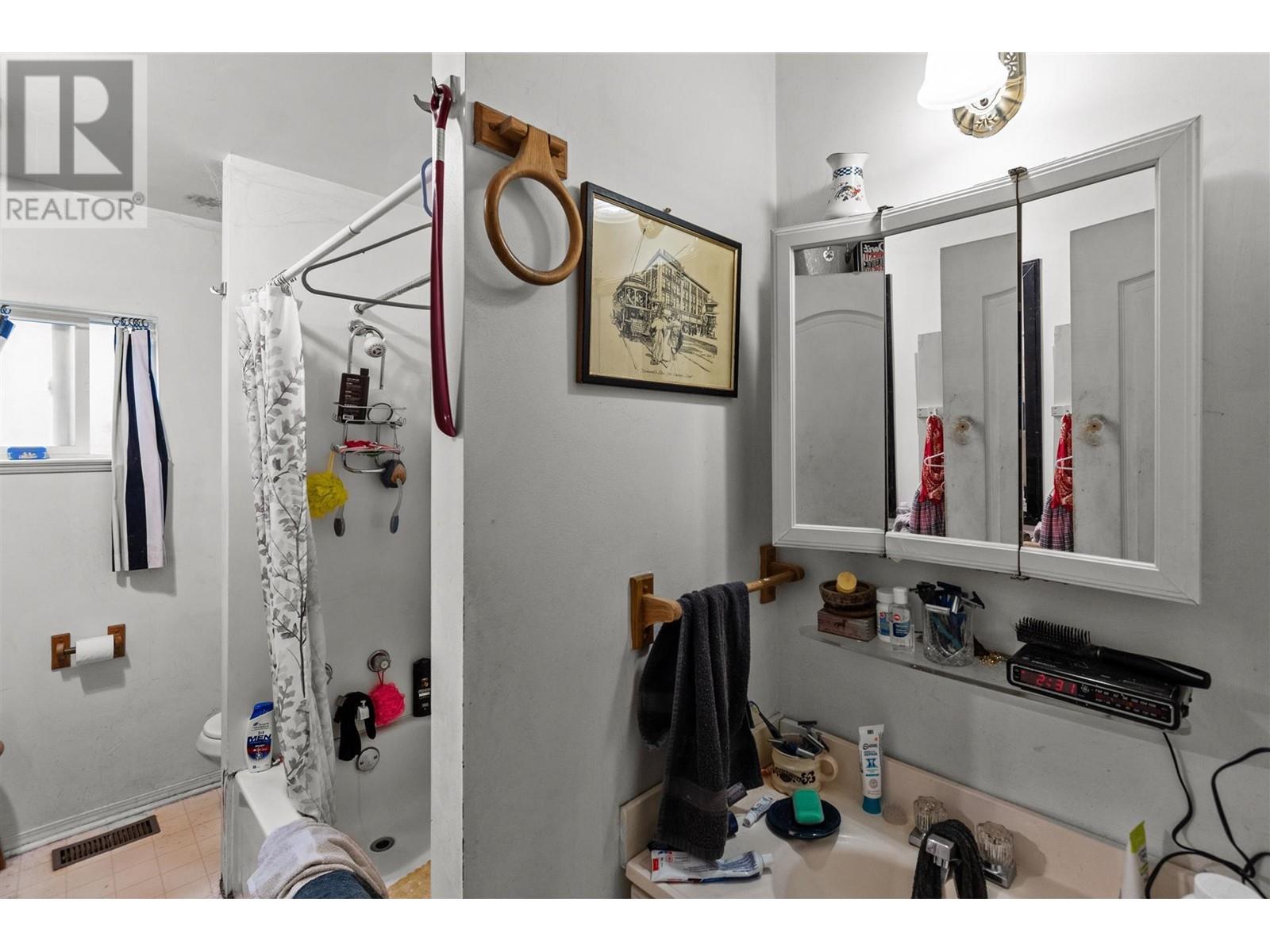 756 E 24th Avenue, Vancouver, British Columbia  V5V 2A5 - Photo 13 - R2864870