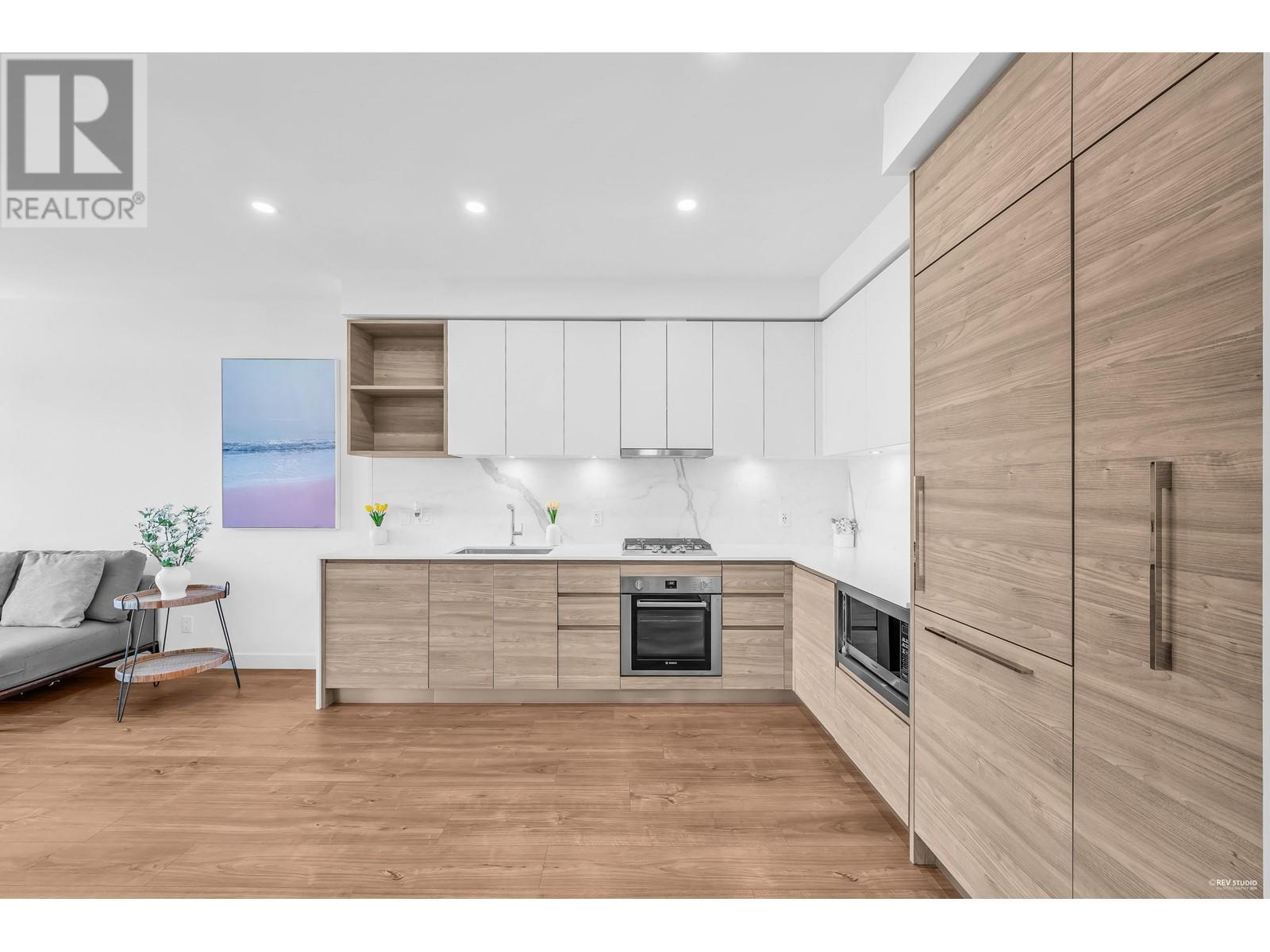 1608 585 Austin Avenue, Coquitlam, British Columbia  V3K 0G6 - Photo 10 - R2864890