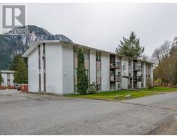 80 38181 WESTWAY AVENUE, squamish, British Columbia