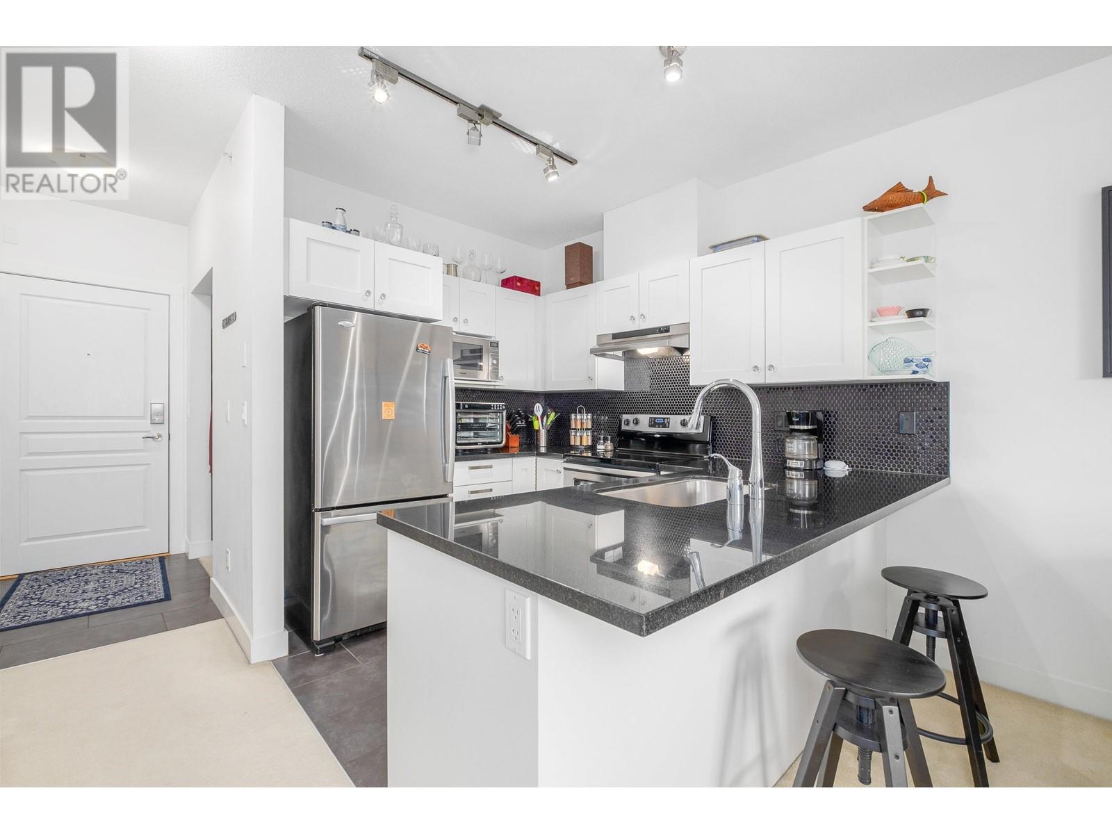 405 4550 Fraser Street, Vancouver, British Columbia  V5V 4G8 - Photo 10 - R2864922