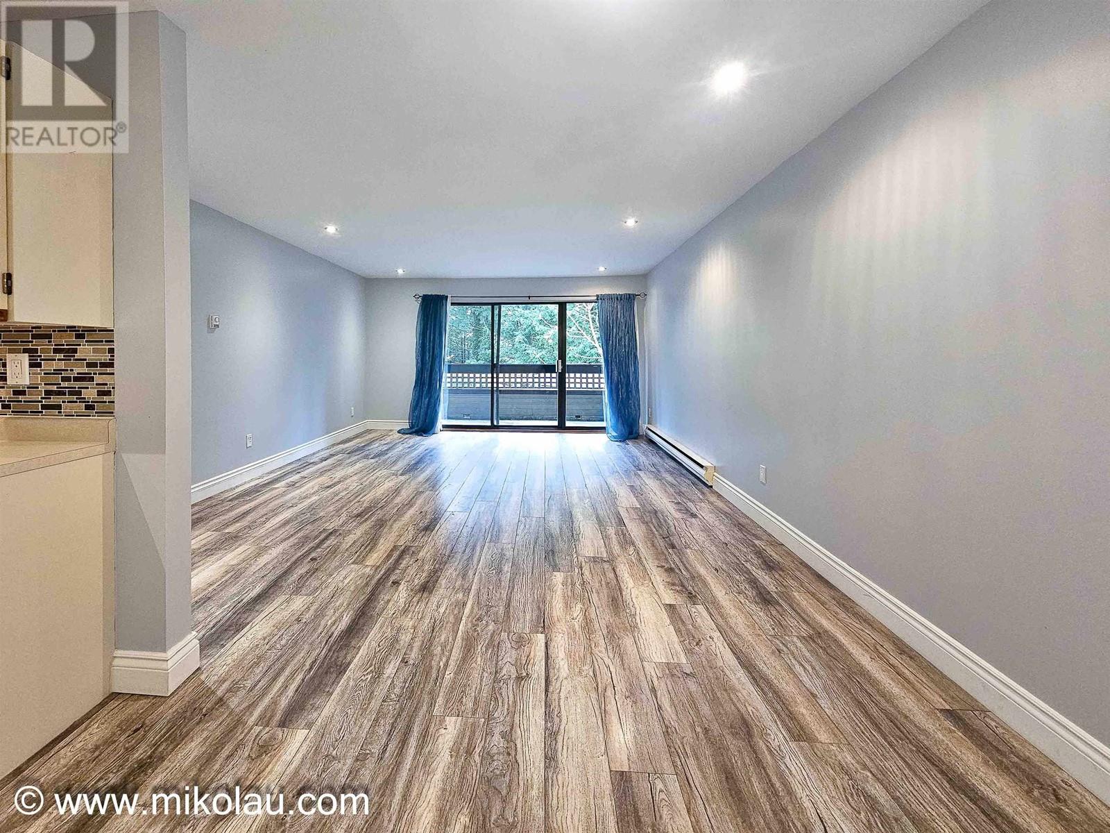 207 1195 Pipeline Road, Coquitlam, British Columbia  V3B 6J5 - Photo 2 - R2864936