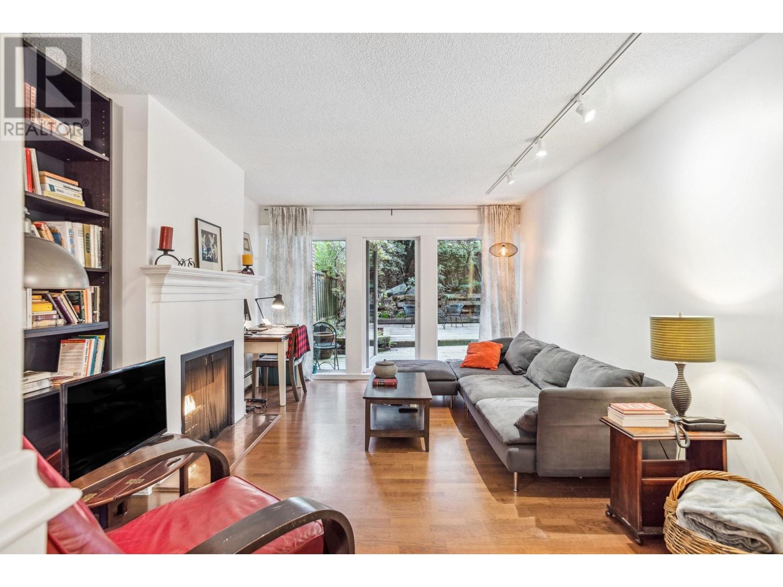 114 1405 W 15th Avenue, Vancouver, British Columbia  V6H 3R2 - Photo 2 - R2864942