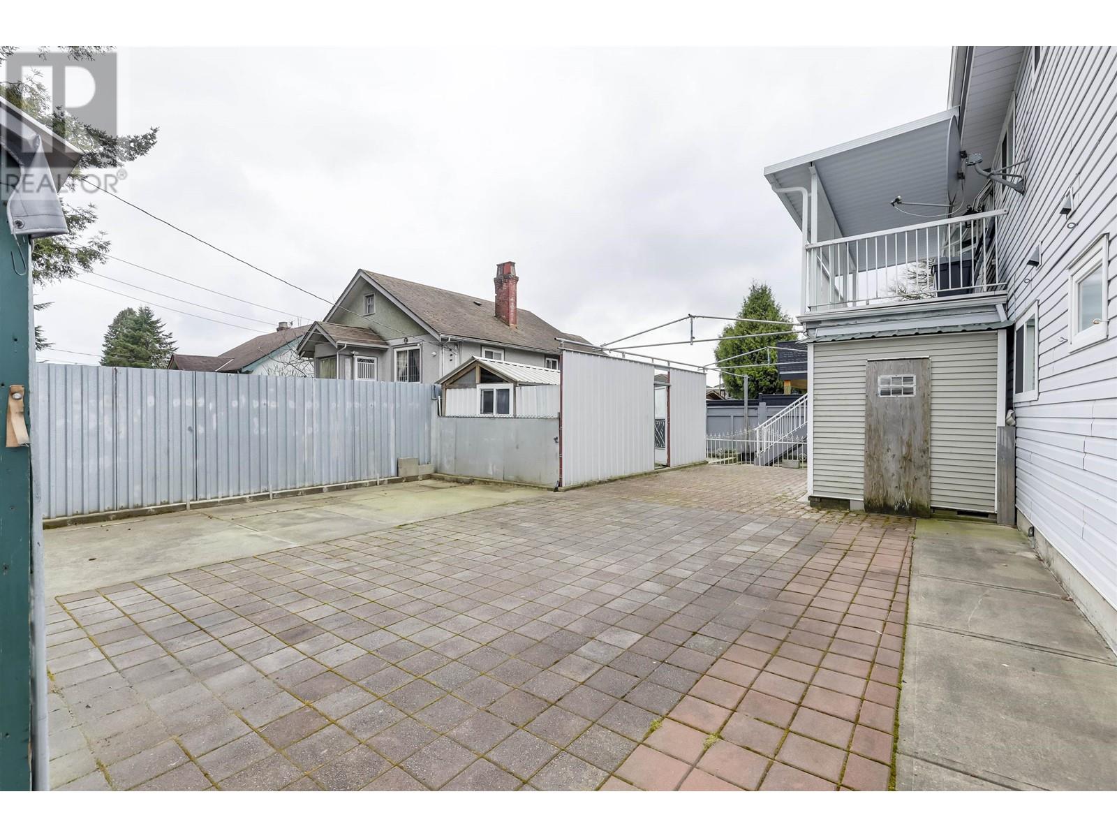 7688 16th Avenue, Burnaby, British Columbia  V3N 1P7 - Photo 24 - R2864907