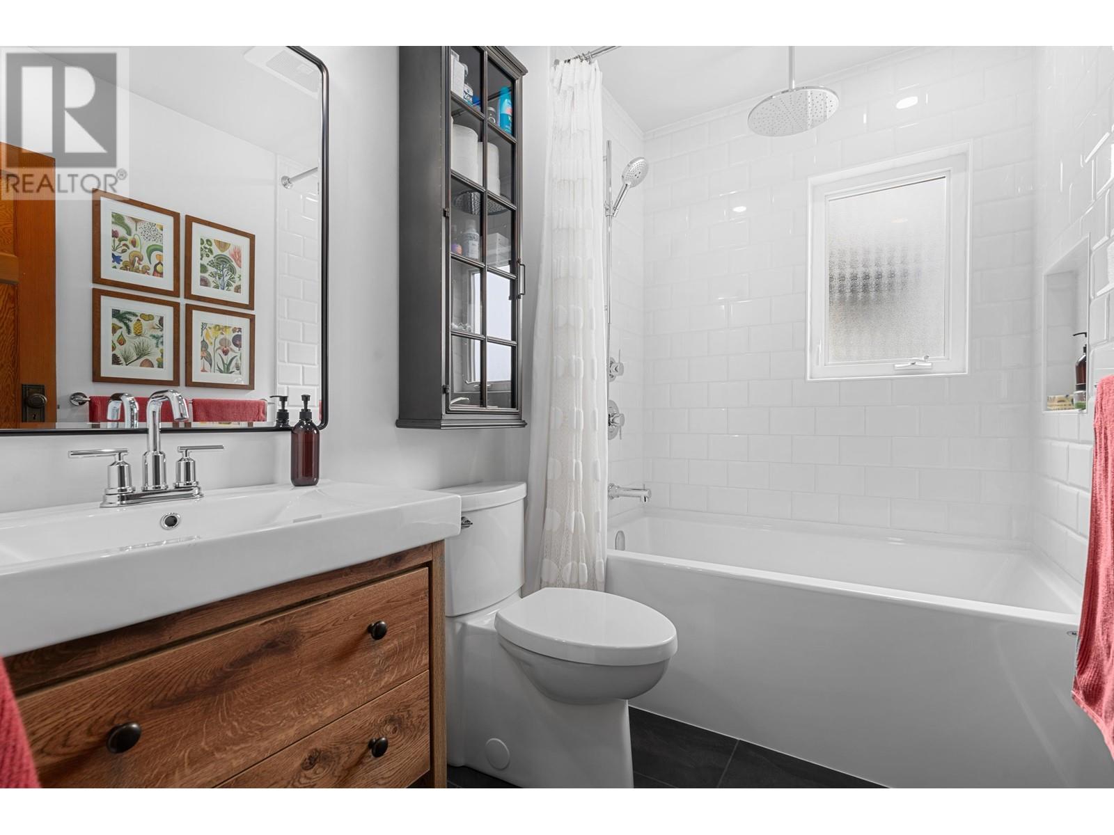 839 E 6th Street, North Vancouver, British Columbia  V7L 1R8 - Photo 17 - R2864961