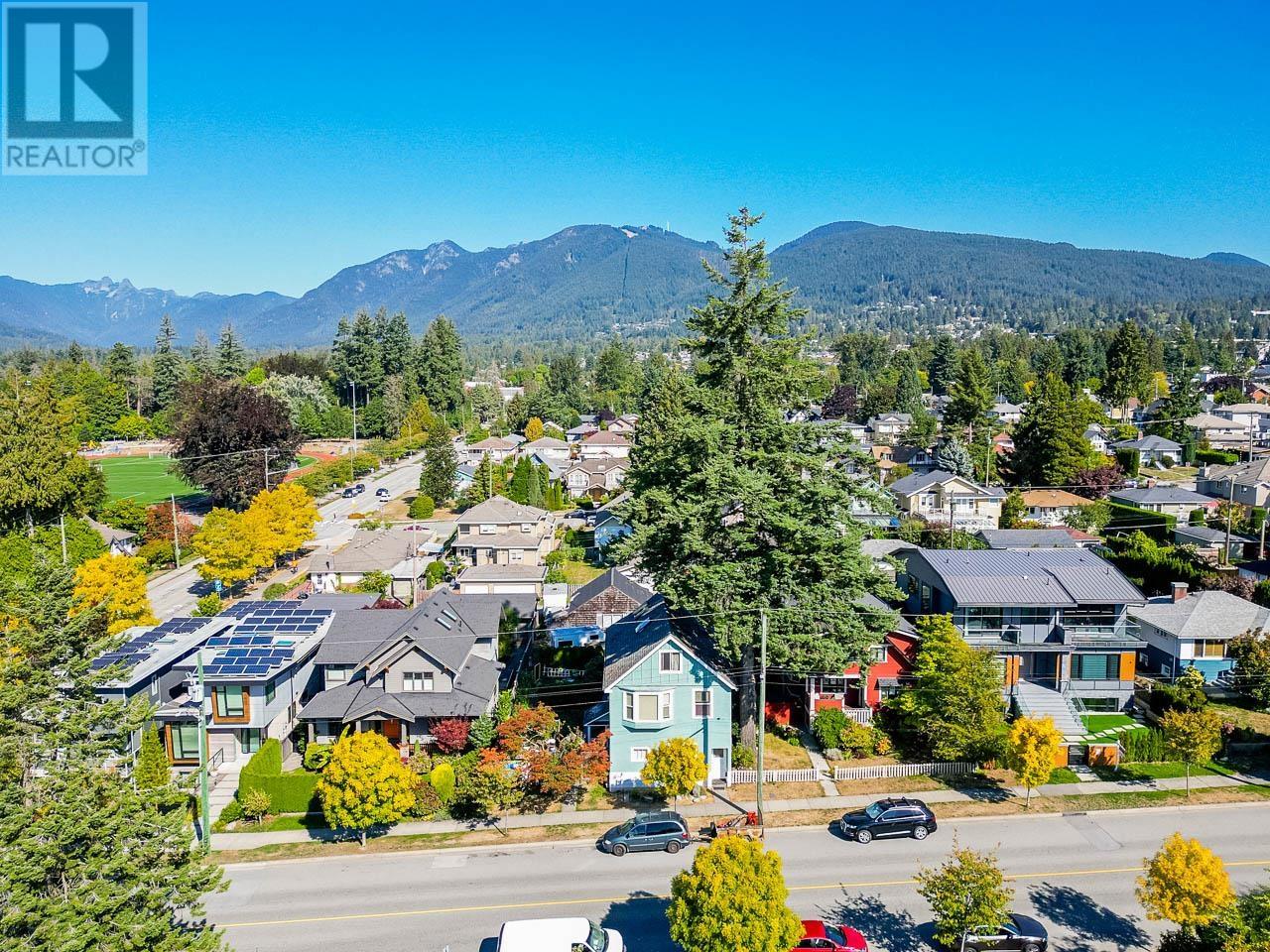352 W 15th Street, North Vancouver, British Columbia  V7M 1S5 - Photo 28 - R2864963