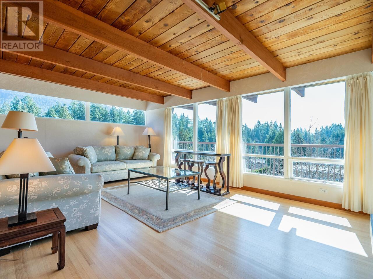 71 Laurie Crescent, West Vancouver, British Columbia  V7S 1B6 - Photo 4 - R2865037