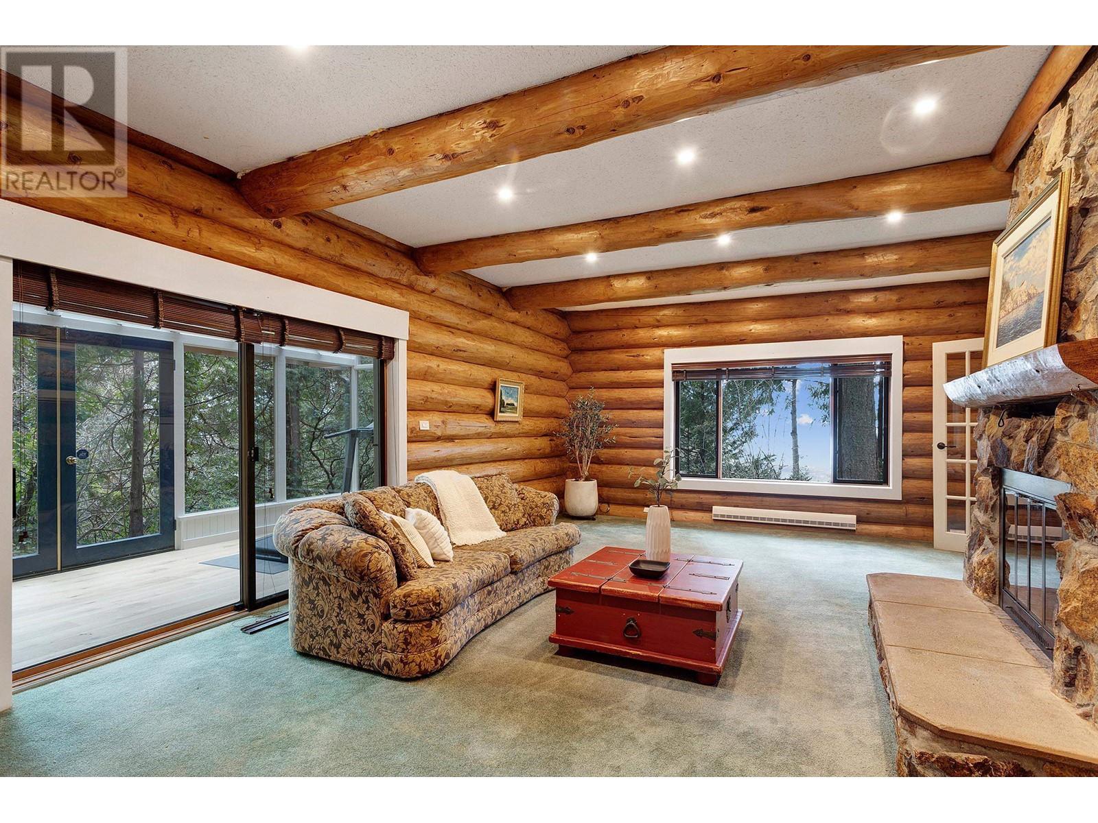 325 Bayview Road, Lions Bay, British Columbia  V0N 2E0 - Photo 12 - R2865096