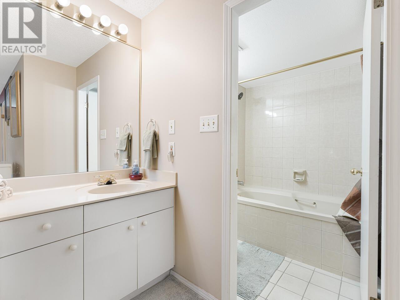 1501 71 Jamieson Court, New Westminster, British Columbia  V3L 5R4 - Photo 17 - R2864835