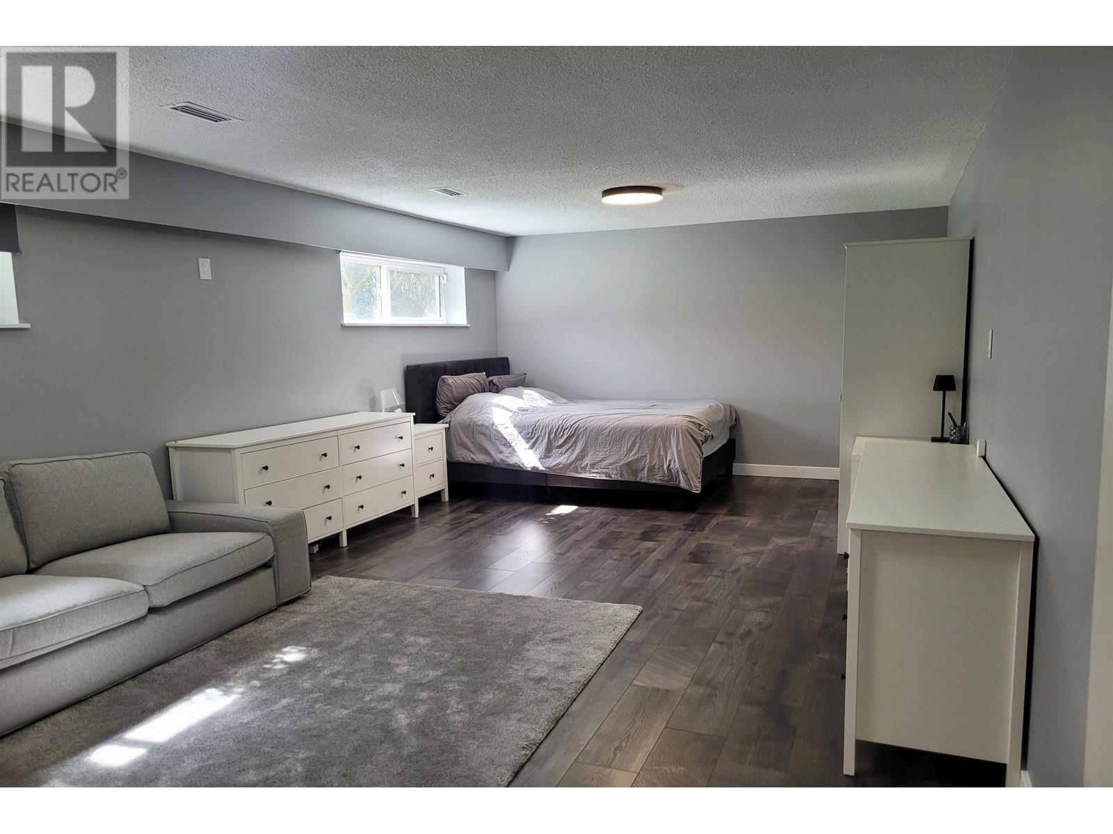 7921 Burnfield Crescent, Burnaby, British Columbia  V5E 2B8 - Photo 11 - R2864932