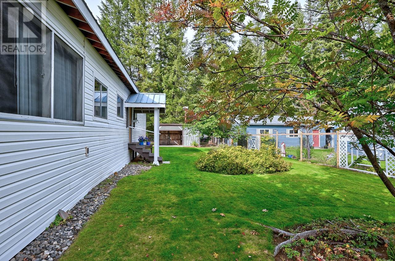 439 Wildwood Road, Clearwater, British Columbia  V0E 1N1 - Photo 36 - 177529