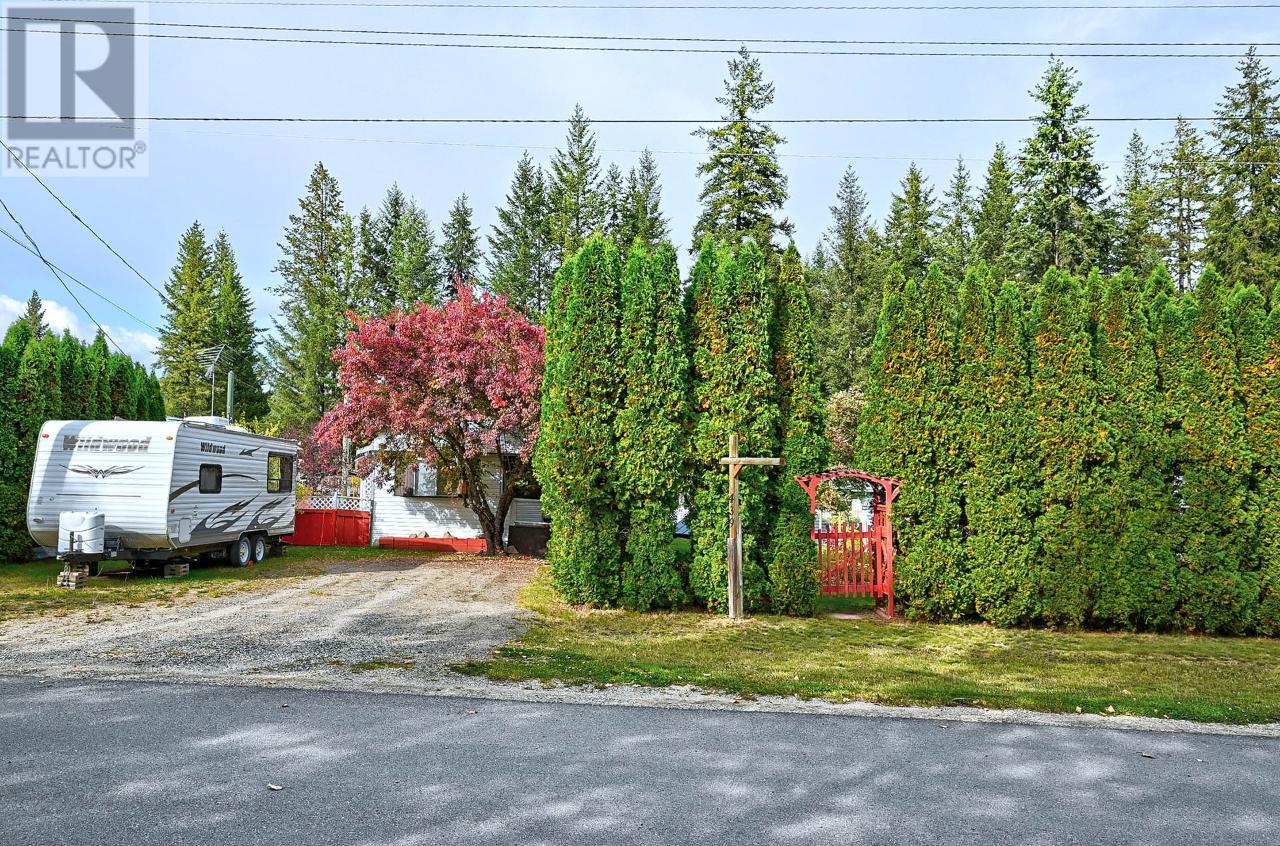 439 Wildwood Road, Clearwater, British Columbia  V0E 1N1 - Photo 42 - 177529