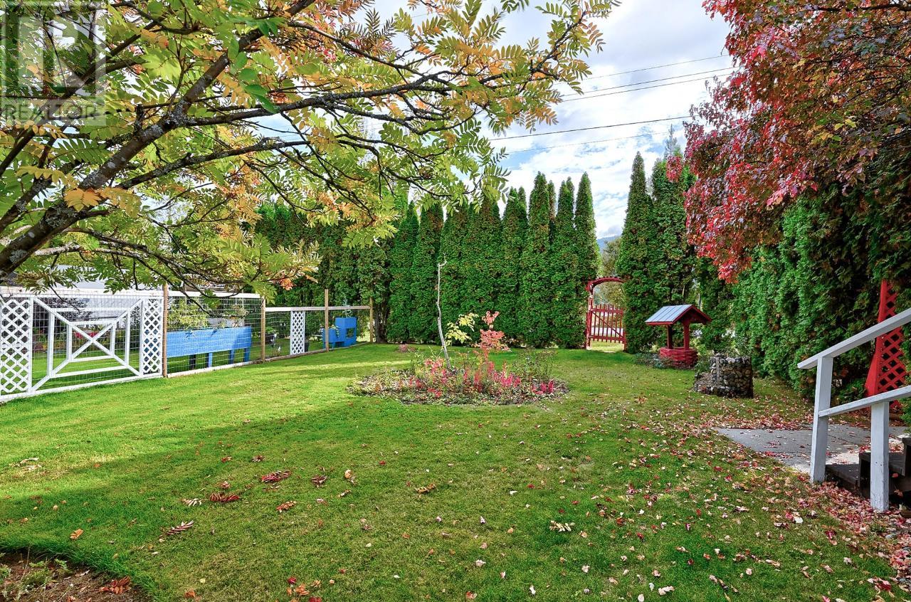 439 Wildwood Road, Clearwater, British Columbia  V0E 1N1 - Photo 46 - 177529