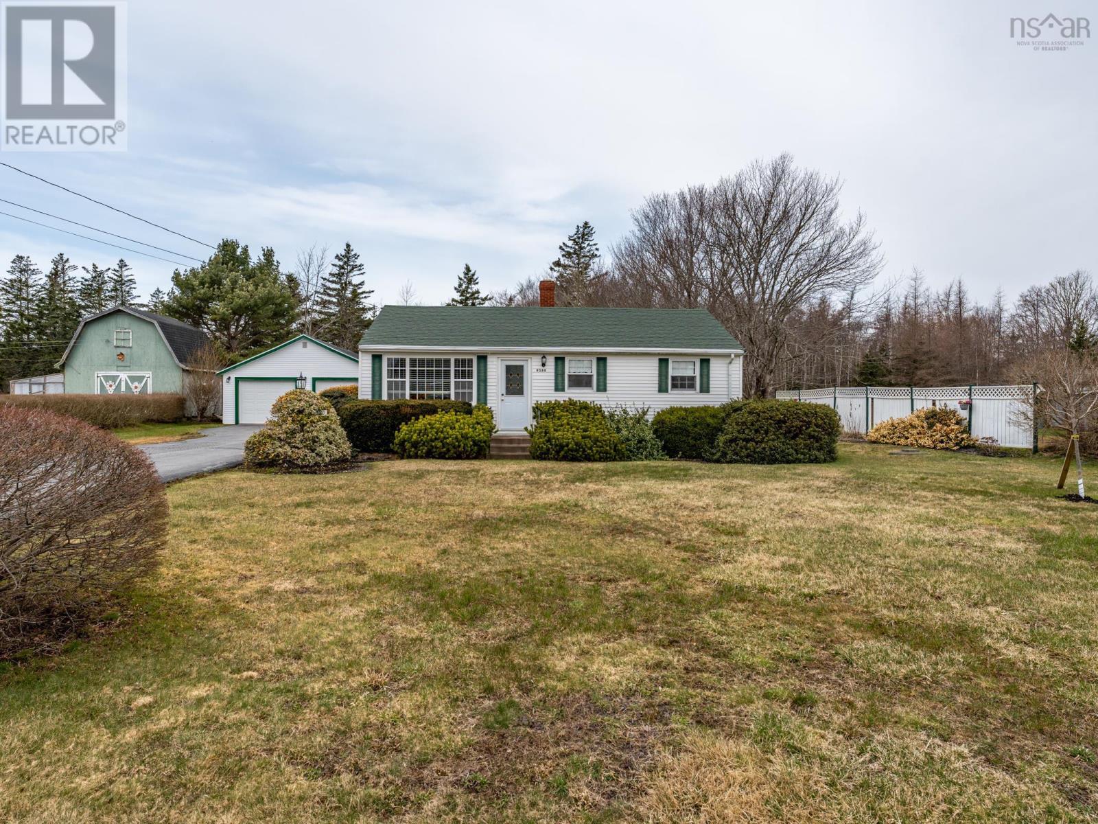 9580 Highway 3, Arcadia, Nova Scotia  B5A 5J8 - Photo 1 - 202405884