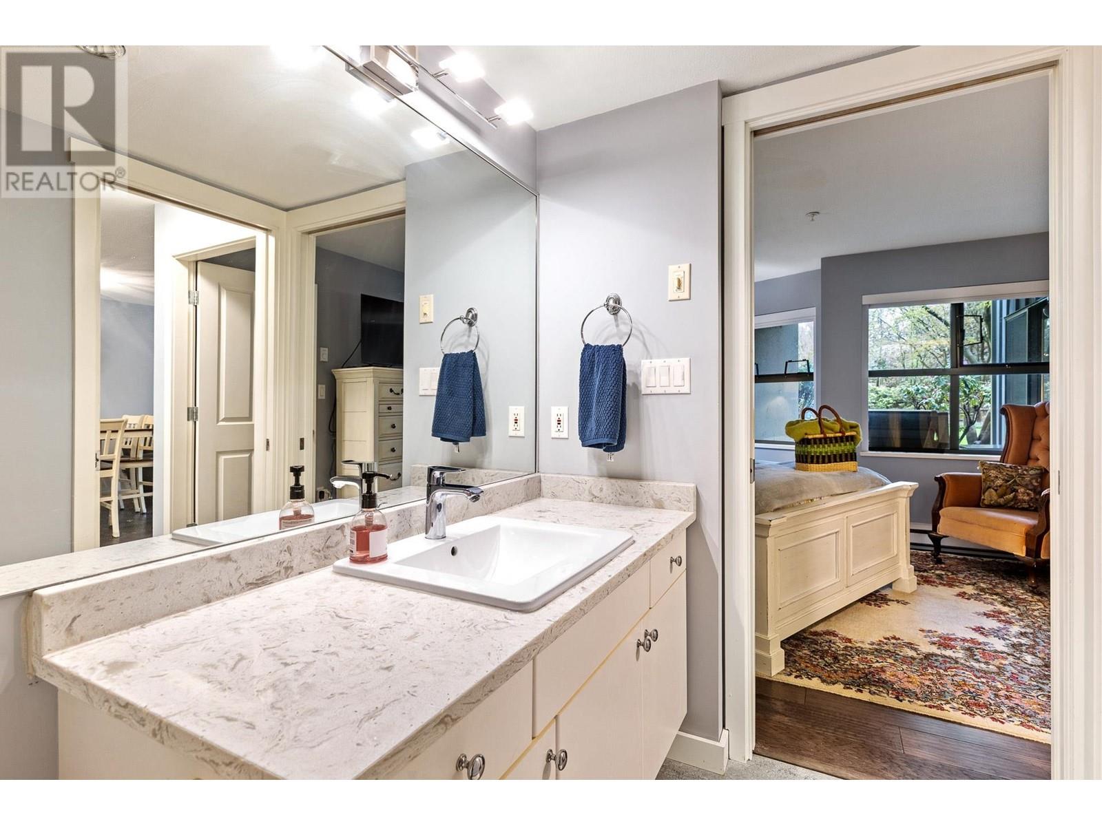 201 260 Newport Drive, Port Moody, British Columbia  V3H 5C6 - Photo 22 - R2864966