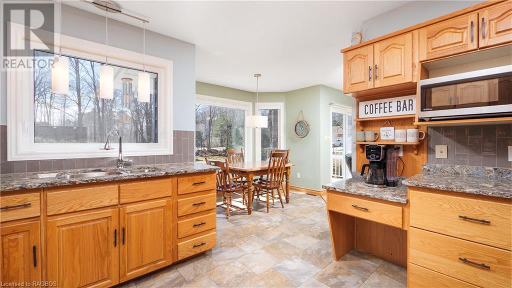 2 Sauble Woods Cres Crescent N, Sauble Beach, Ontario  N0H 2G0 - Photo 12 - 40561855